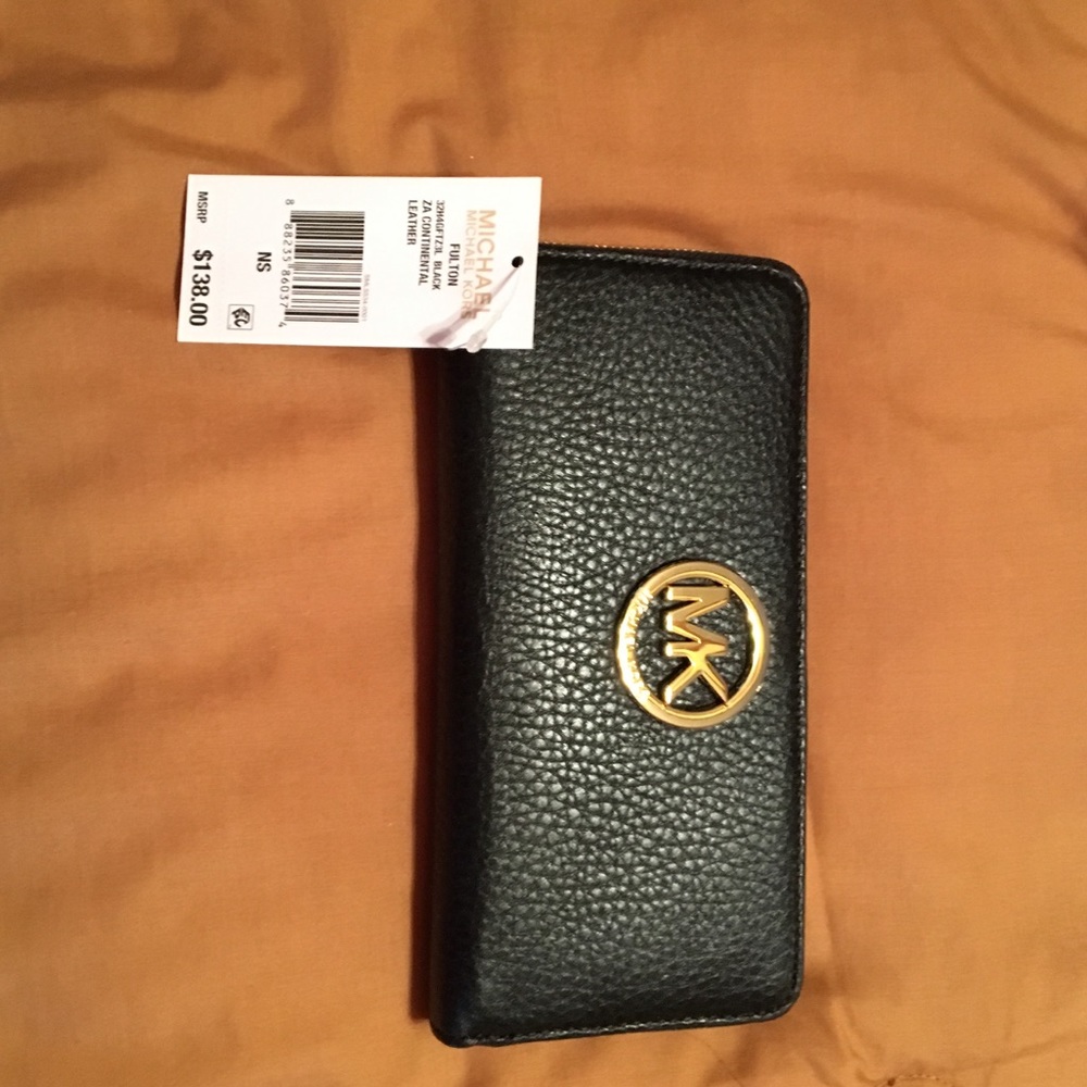 Michael Kors wallet